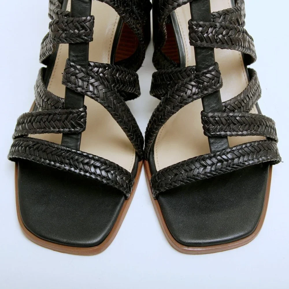 NWT‎ Vince Camuto Nissena Leather Strappy Heeled Sandals